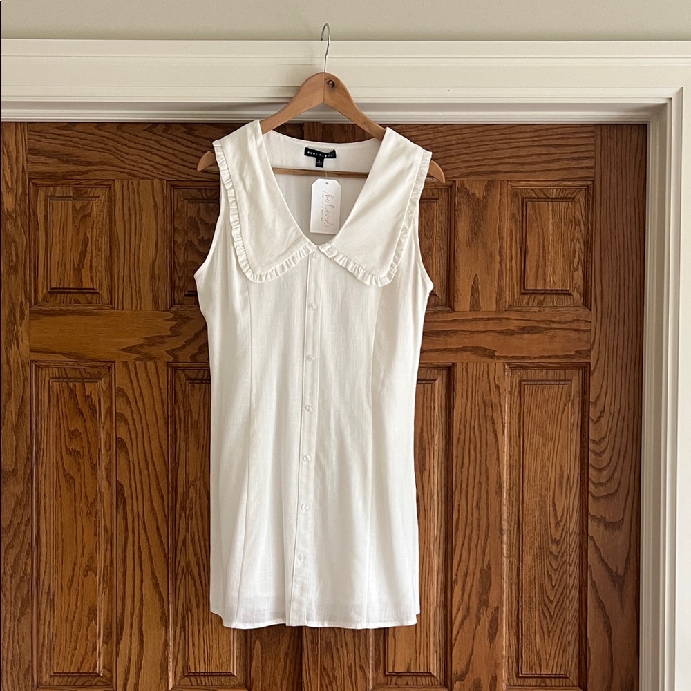 Blue Blush Sleeveless Dress with Peter Pan Collar is NWT